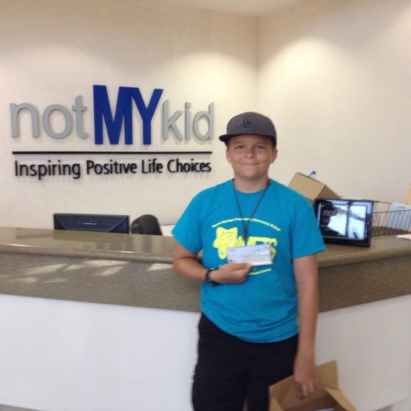 Photos at Desert Springs Elementary School 2 tips