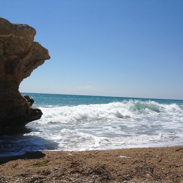 Playa La Caleta Villajoyosa Comunidad Valenciana