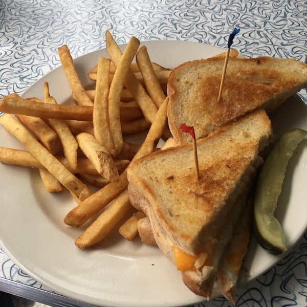 Photo taken at The Nicollet Diner by Dave H. on 5/21/2019
