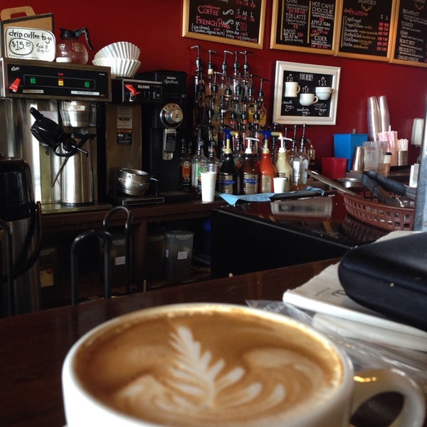 4/12/2014 tarihinde T.H. H.ziyaretçi tarafından Buon Giorno Coffee'de çekilen fotoğraf