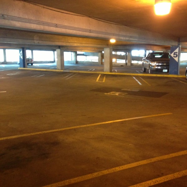 Busch Stadium East Parking Garage | Dandk Organizer