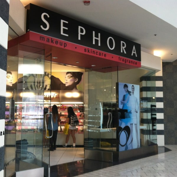 SEPHORA MidCity West 8500 Beverly Blvd.