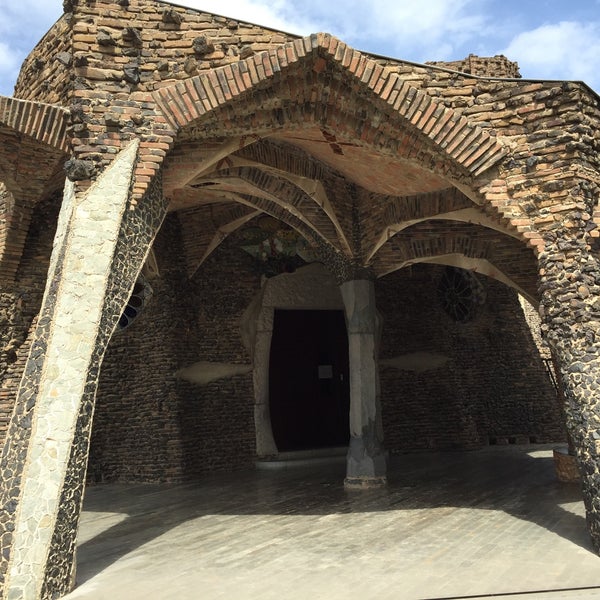 Photo taken at Cripta Gaudí by Giani O. on 4/20/2016