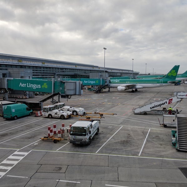 Photo taken at Dublin Airport (DUB) by Edman P. on 9/30/2017