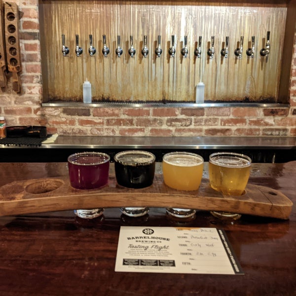 Photo taken at BarrelHouse Brewing SLO - Taproom by Luis G. on 5/29/2021