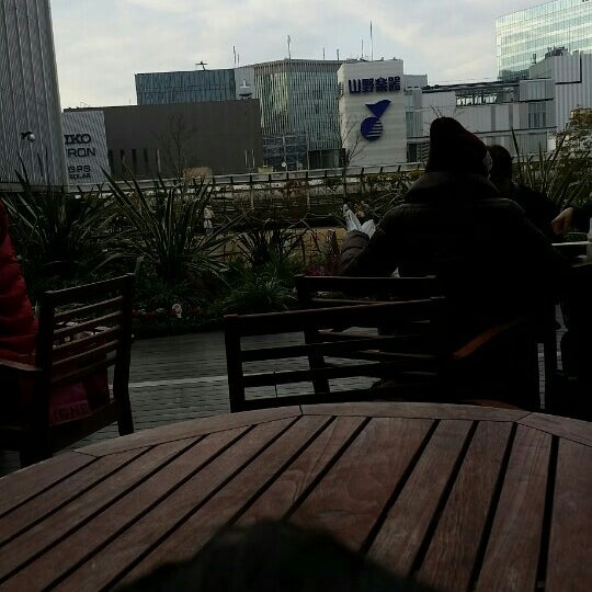 Photos At 銀座三越 新館 東側 Now Closed 銀座 銀座4 6 16