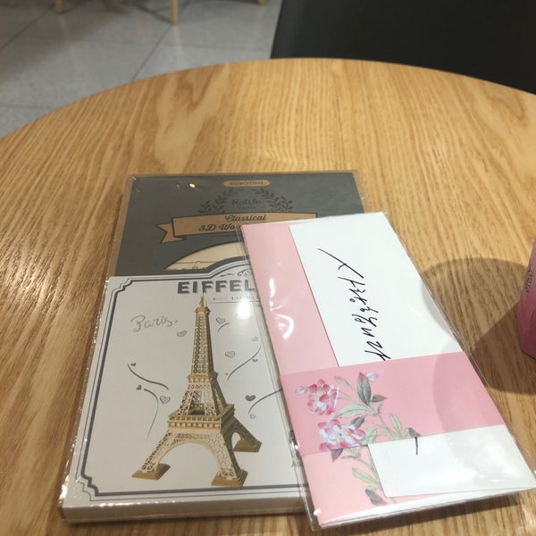 Arc N Book Bookstore