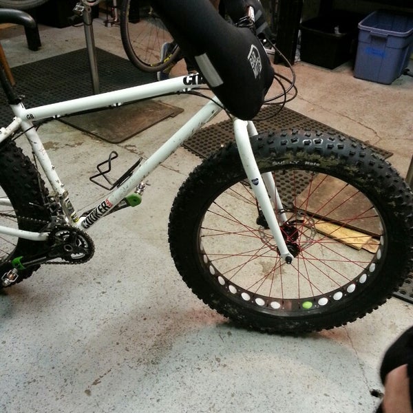 hub cville bikes