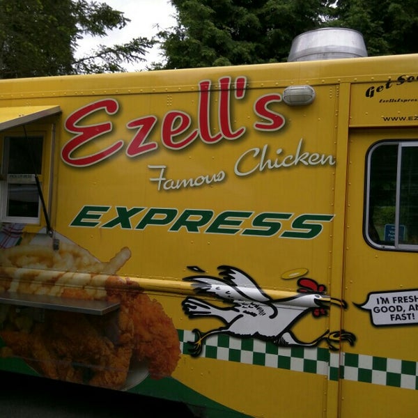 Ezell's Famous Chicken - Food Truck in Belltown