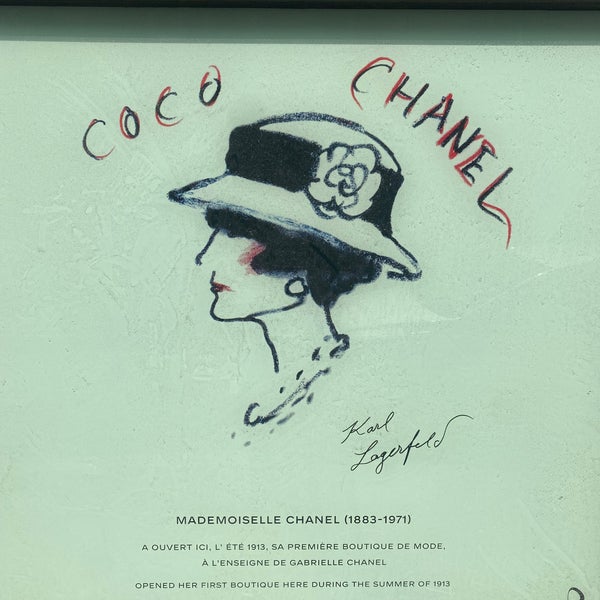 Chanel (Millinery) 1913 Gabrielle Chanel in her shop, street