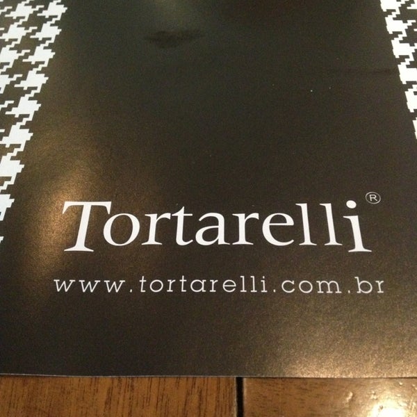 รูปภาพถ่ายที่ Tortarelli Café โดย Isadora B. เมื่อ 8/19/2013