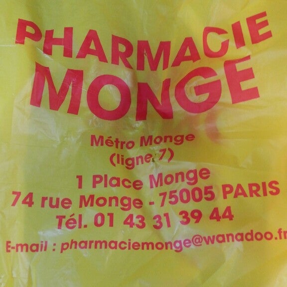4/29/2014 tarihinde 준호 이.ziyaretçi tarafından Pharmacie Monge'de çekilen fotoğraf