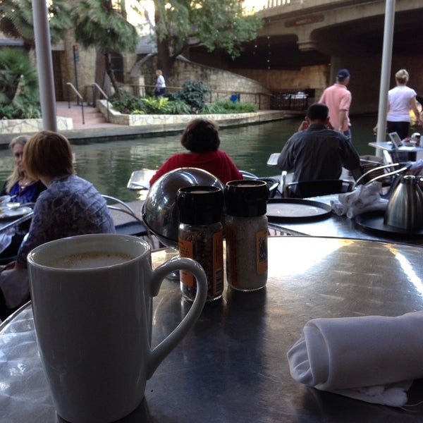 Photo taken at The River&#39;s Edge Cafe + Patio Bar by Hamid R. on 10/22/2014