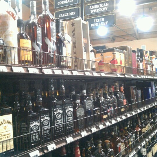 Mission Wine and Spirits Wine Shop