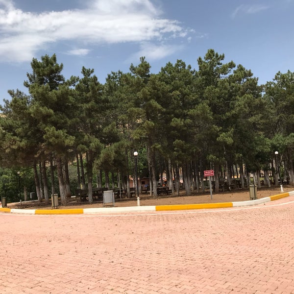Karayolları Kampı Hazar Gölü Tesisleri Sivrice, Elâzığ