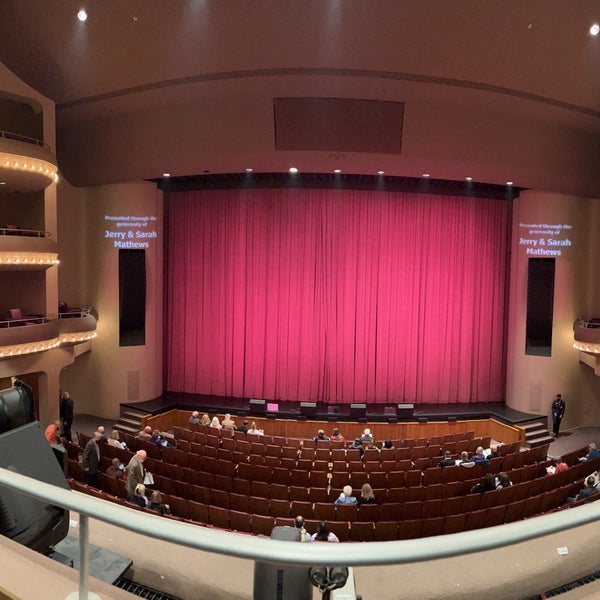 3/11/2022 tarihinde Charity Z.ziyaretçi tarafından McCallum Theater'de çekilen fotoğraf