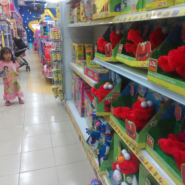toys r us alamanda