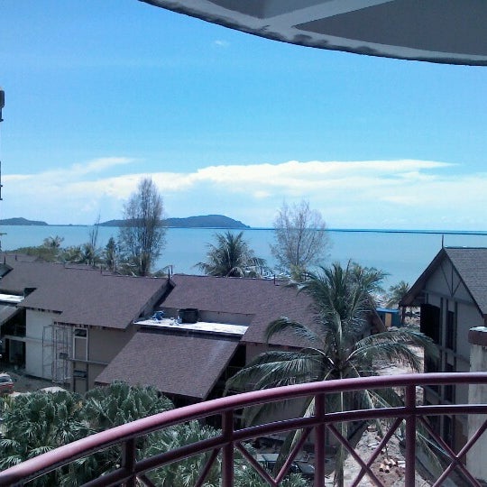 Photos At Leisure Holidays Perdana Beach Resort 75 Visitors