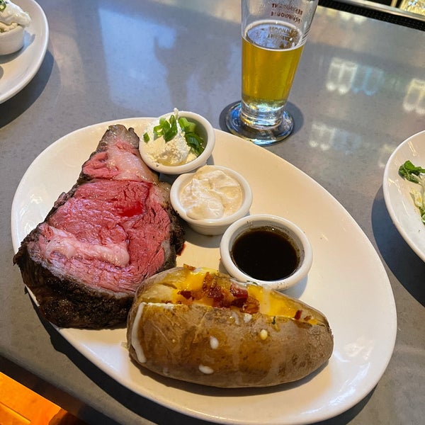 Photo taken at BJ&#39;s Restaurant &amp; Brewhouse by Denise H. on 1/22/2021