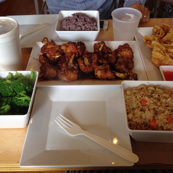 Take Me Out (Now Closed) Chinese Restaurant in Pilsen