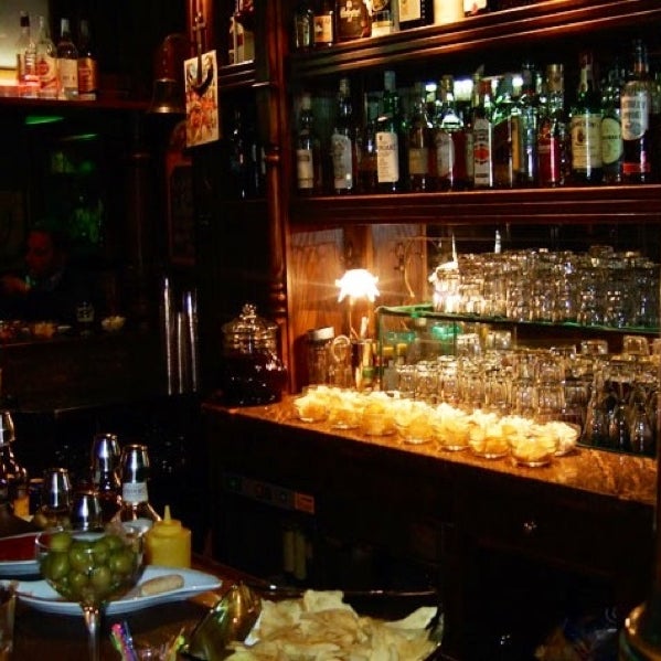 Бар на маяковской. Паб 25. Гончарная 25 санкт-петербург. Сбг 25 спортбар. Сбг 25 бар.