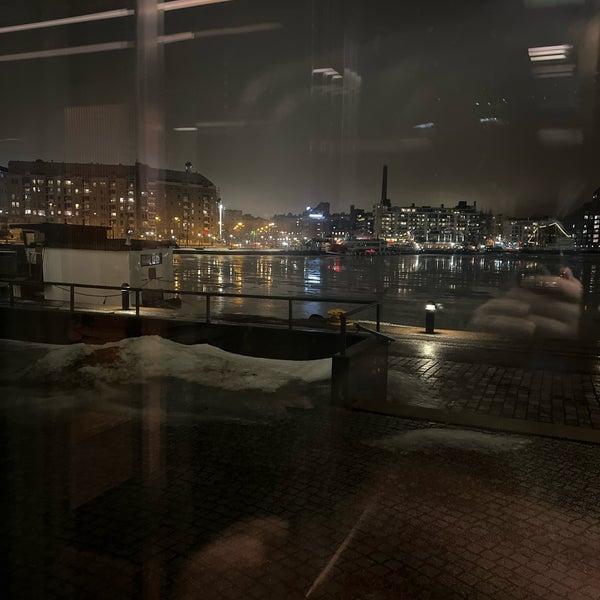 2/22/2024 tarihinde Juho T.ziyaretçi tarafından Clarion Hotel Helsinki'de çekilen fotoğraf