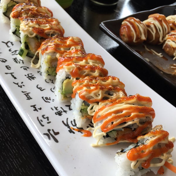 Суши стра. Ролл калифорния с сурими ре. Имбирь суши. Лендинг роллы. Суши стра.