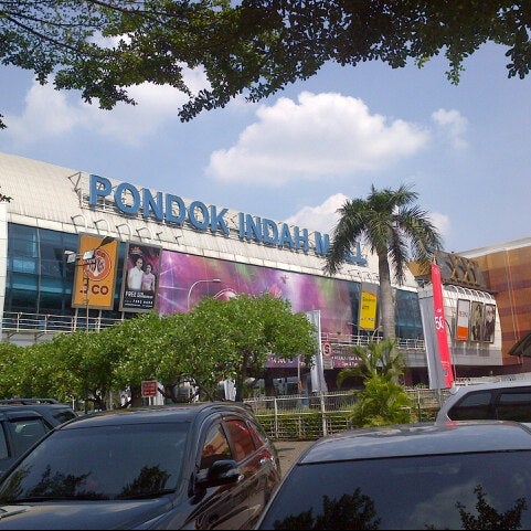 Pondok Indah Mall - Shopping Mall in Jakarta Selatan