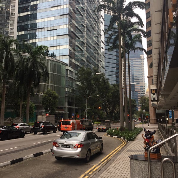 Foto diambil di M Hotel Singapore oleh Azlan M. pada 3/8/2018