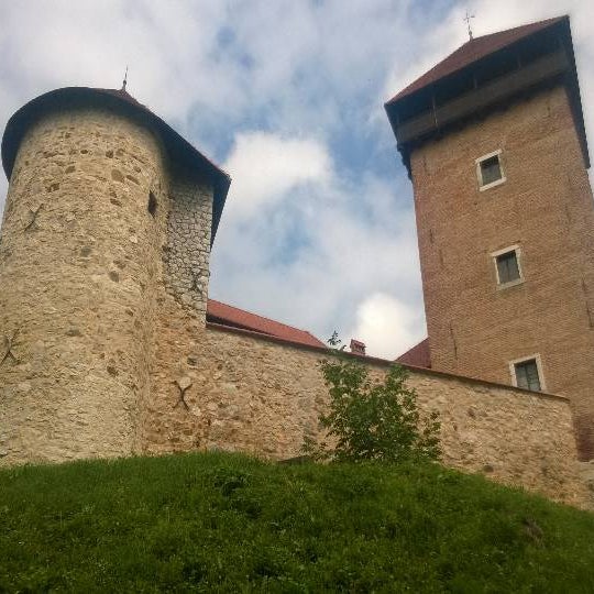 Photo taken at Stari grad Dubovac by Saša T. on 8/23/2015