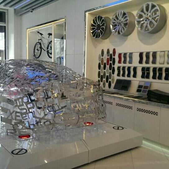Photo taken at Jaguar Land Rover Boutique by Dmitry R. on 7/9/2015