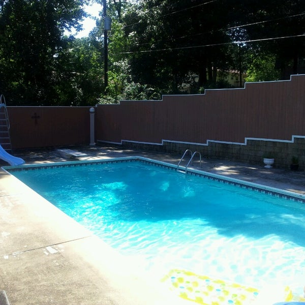 Ben's swimming pool/ Velvet's Paradise Oasis Hixson Middle Valley, TN