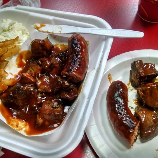 Robinson's No. 1 Ribs Food Truck Hyde Park 1 tip