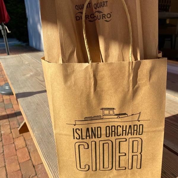 Photo taken at Island Orchard Cider by James W. on 7/23/2020