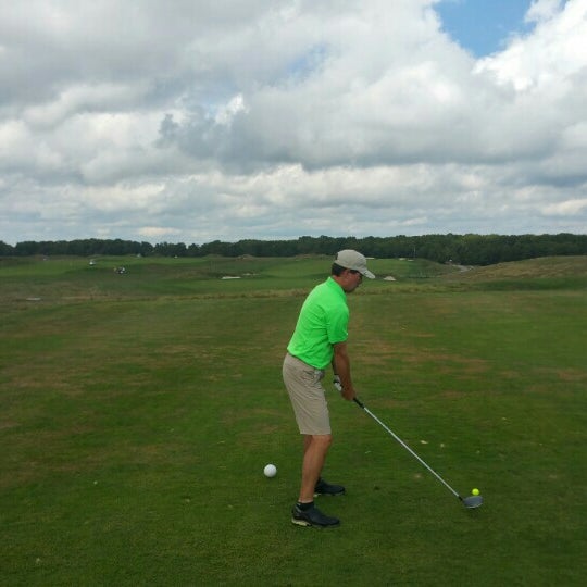 Photo taken at McCullough&#39;s Emerald Links by JRSIV on 9/19/2015