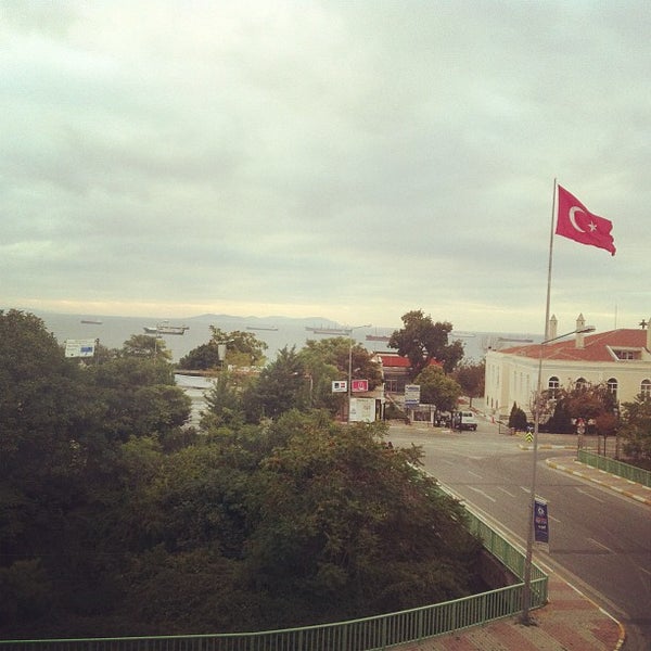 Снимок сделан в Panorama Hotel пользователем Ahmet Taşkıran 9/30/2012