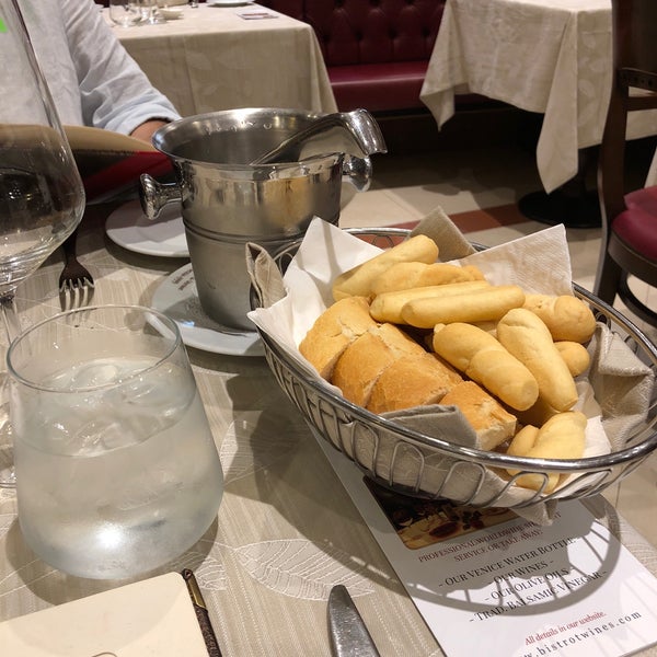 Photo taken at Bistrot de Venise by Johnny P. on 8/3/2018