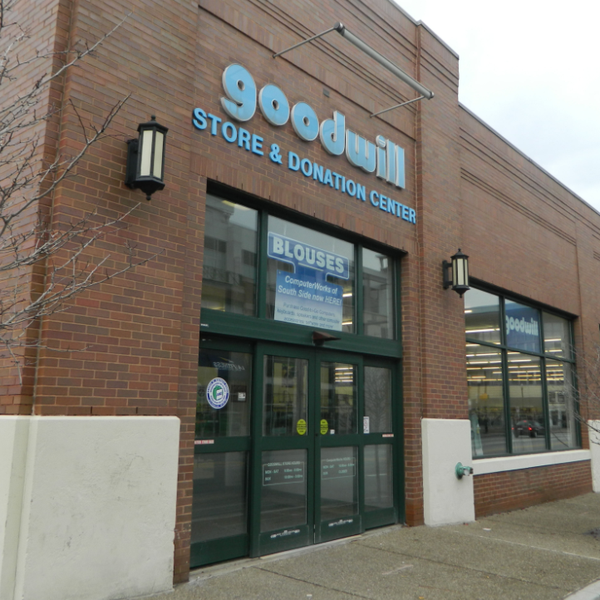 Goodwill South Side Vintage and Thrift Store in Southside Flats