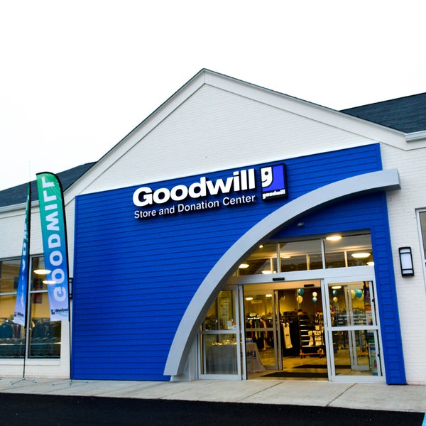 Goodwill Cheswick Thrift / Vintage Store