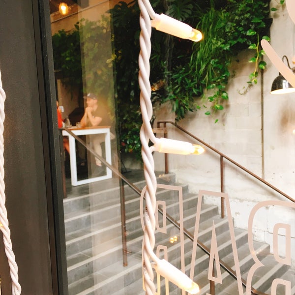 хеллоу китти ресторан. Hello restaurant. Hello restaurant. Hello restaurant. остров мечты ресторан хеллоу китти.