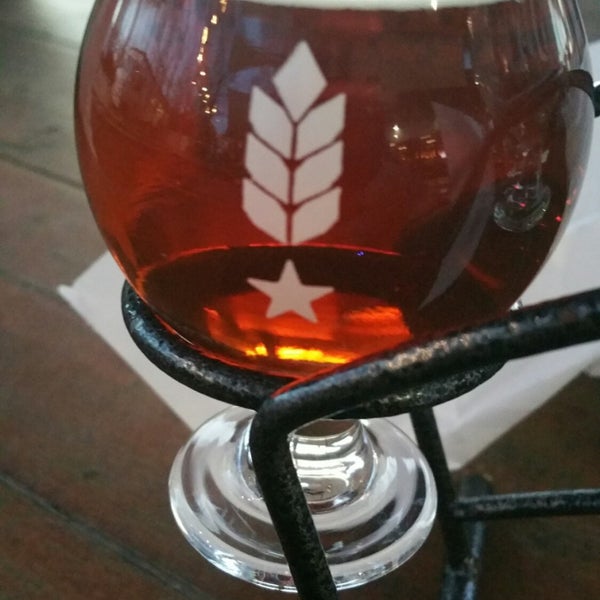 Photo taken at Shannon Brewing Company by Robert W. on 12/15/2018