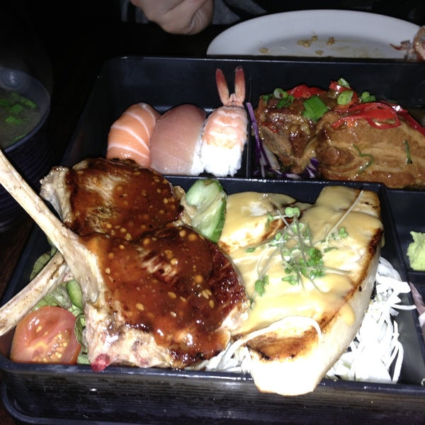 Foto diambil di Yamamori Sushi oleh Dayton L. pada 4/24/2013
