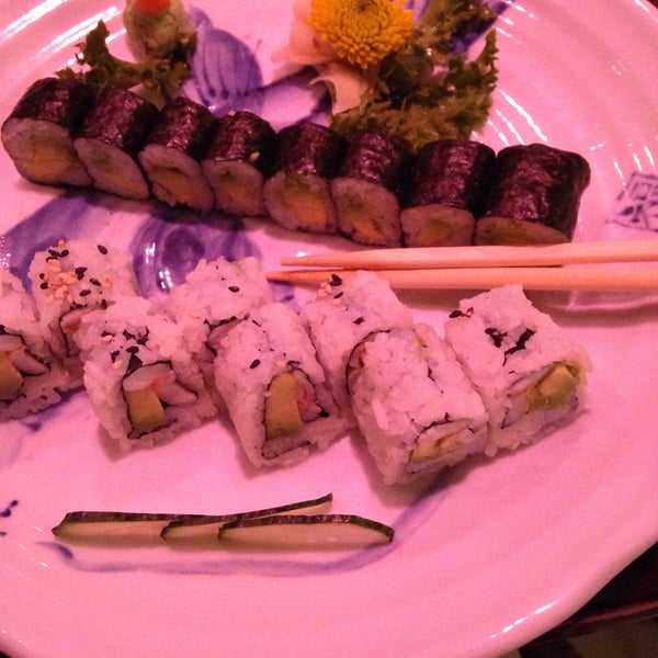 Photo taken at Planet Sushi by Analicia on 3/31/2015