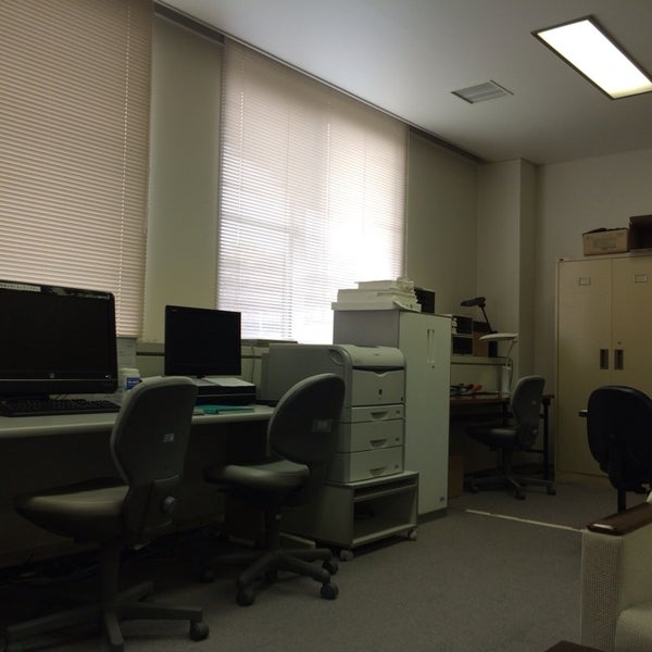 Photos At 北海道情報大学 非常勤講師室 2 Visitors