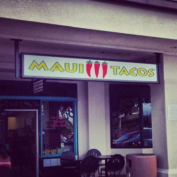 Das Foto wurde bei Maui Tacos von Adam S. am 9/25/2013 aufgenommen