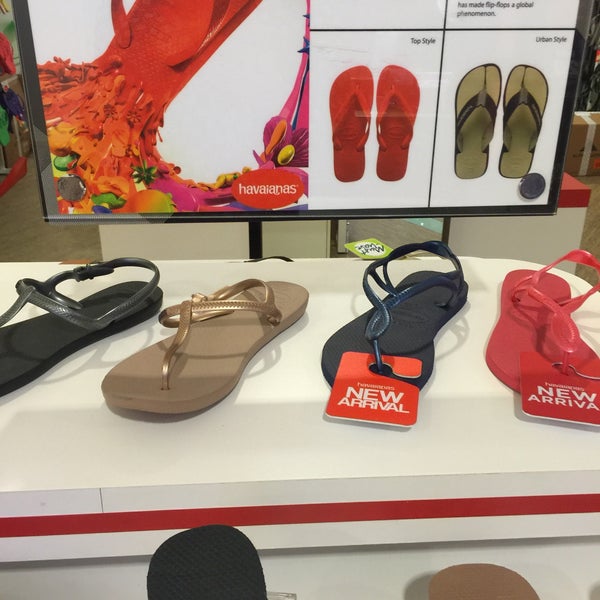 havaianas mid valley