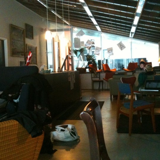 3/3/2011 tarihinde Jacques H.ziyaretçi tarafından Café Analog'de çekilen fotoğraf