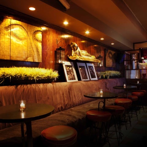6/6/2012にCraig D.がDelia&#39;s Lounge &amp; Restaurantで撮った写真