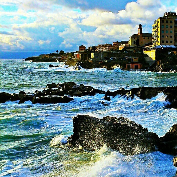 Spiaggia Di Quinto Genova, Liguria