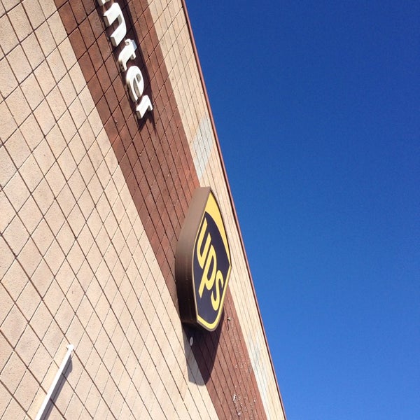 UPS Customer Center Shipping, Freight, and Material Transportation